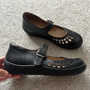Ziera Shoes Mary Jane Women’s Size 42 Black Leather Cut-Out Comfort WORE 1X